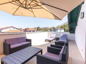 Appartement moderne à Hendaye, 400m de la plage, terrasse, parking et WiFi inclus - FR-1-2-371